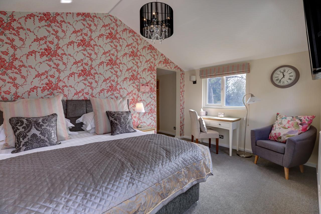 Manor Court Hotel Carnaby Zewnętrze zdjęcie