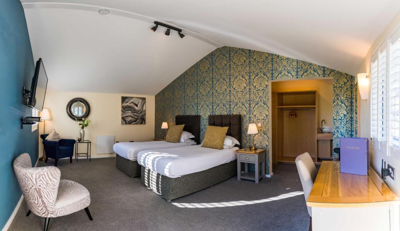 Manor Court Hotel Carnaby Zewnętrze zdjęcie