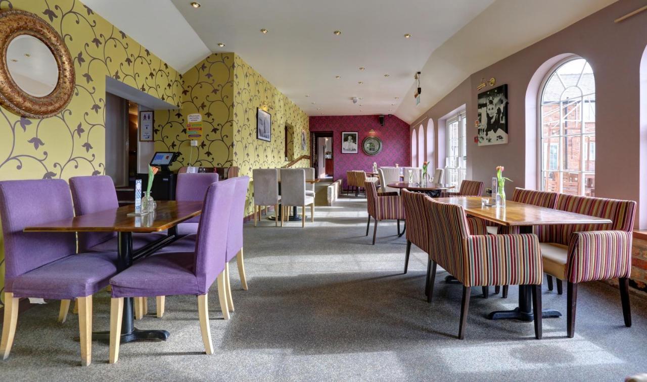 Manor Court Hotel Carnaby Zewnętrze zdjęcie